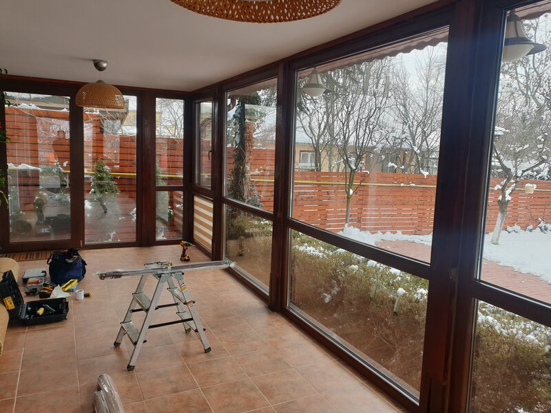 Inchideri balcoane si terase – solutii moderne din sticla si aluminiu